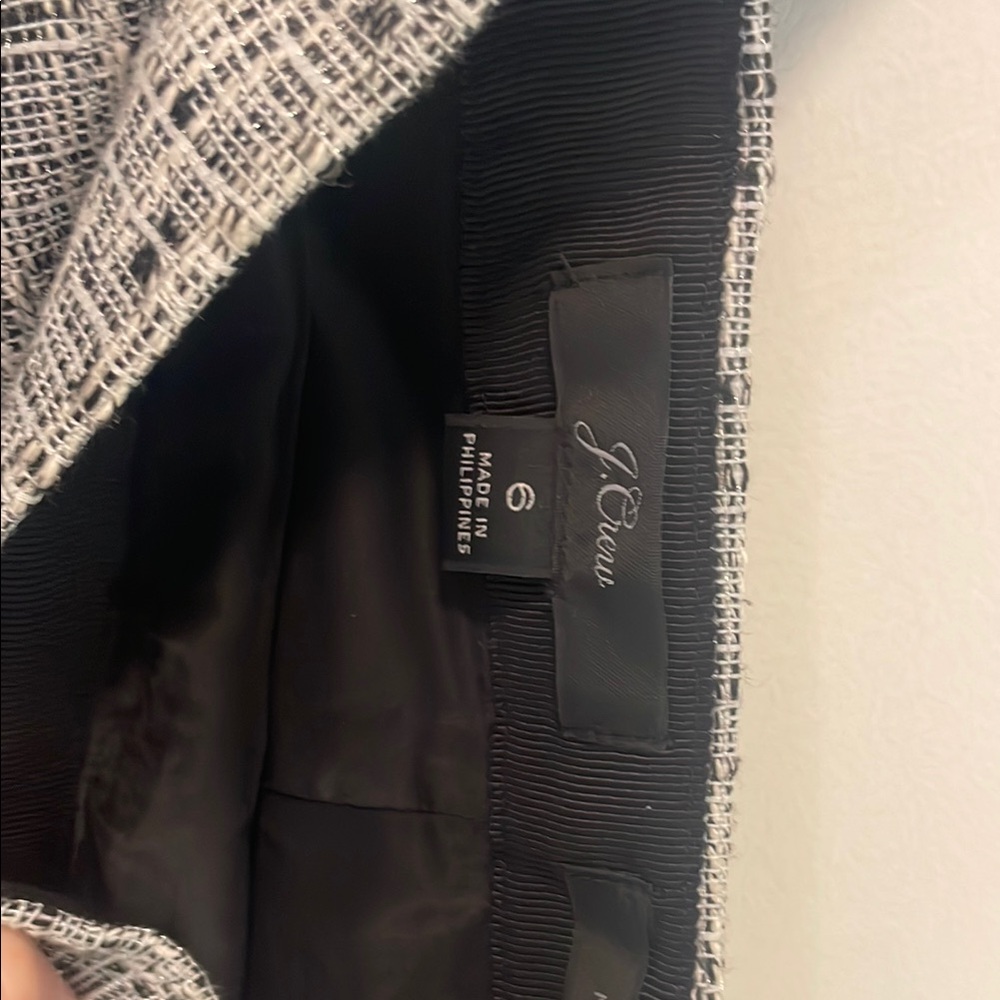 J. Crew 365 Gray Tweed Pencil Skirt - 6 - Picture 5 of 9